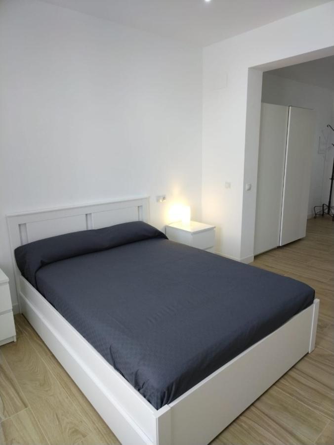 Castro Suites Osuna Extérieur photo